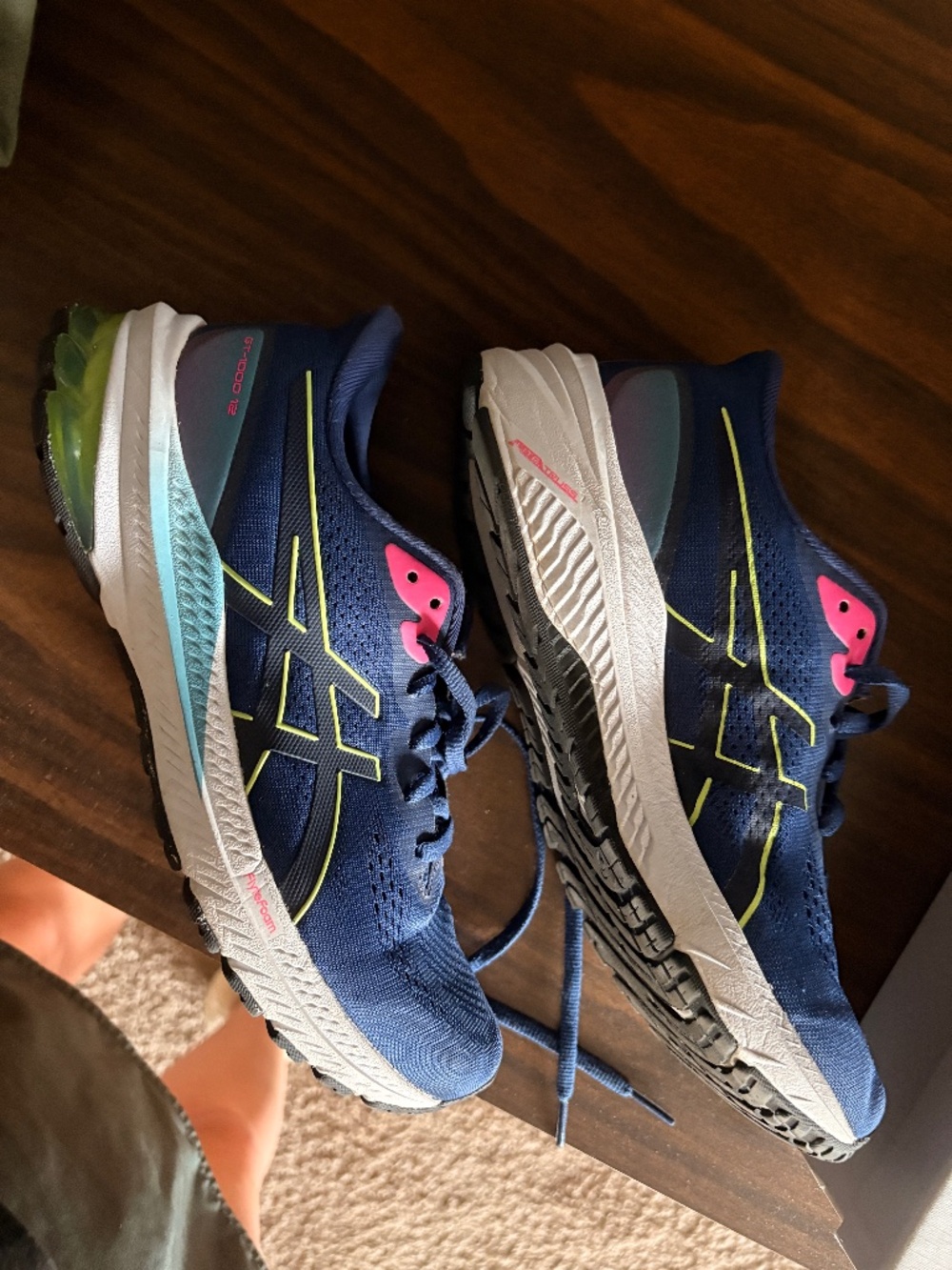 Aasics GT-1000 12 womens 7.5